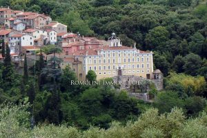 Luxury real estate | Villa Garzoni Pinocchio, Romolini Immobiliare | Finest Residences