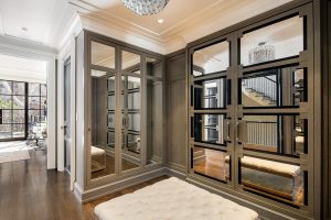 Luxury Real Estate | Luxury Mansion New York | Dolly Lenz Real Estate | Finest Residences